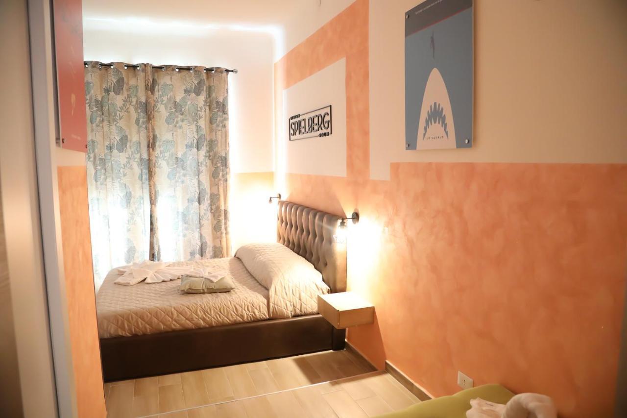 רומא Cinemovie Guesthouse מראה חיצוני תמונה
